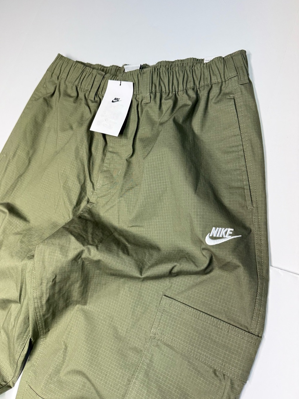 Nike Club Woven Cargo Pants Men's Sz M Ripstop Pattern HV1433-222 Retail$105 NWT - Picture 3 of 14